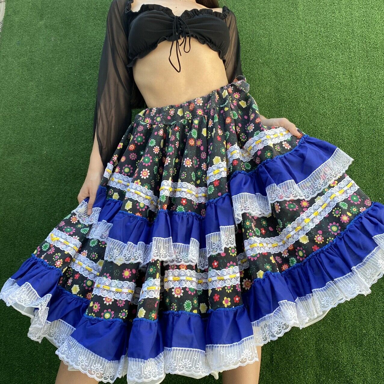 Vintage Black Daisy Ruffled Laced Square Dance Skirt Full Circle Small S - Fresh Stock Dated February 2026