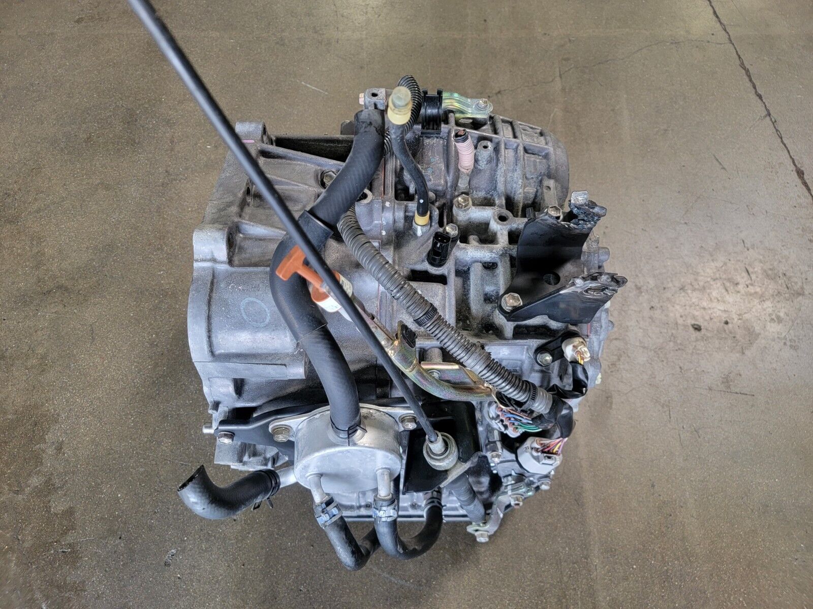 TOYOTA HIGHLANDER FRONT WHEEL DRIVE 4 CYLINDER 2.4L AUTOMATIC TRANSMISSION - Fresh Stock Dated February 2026