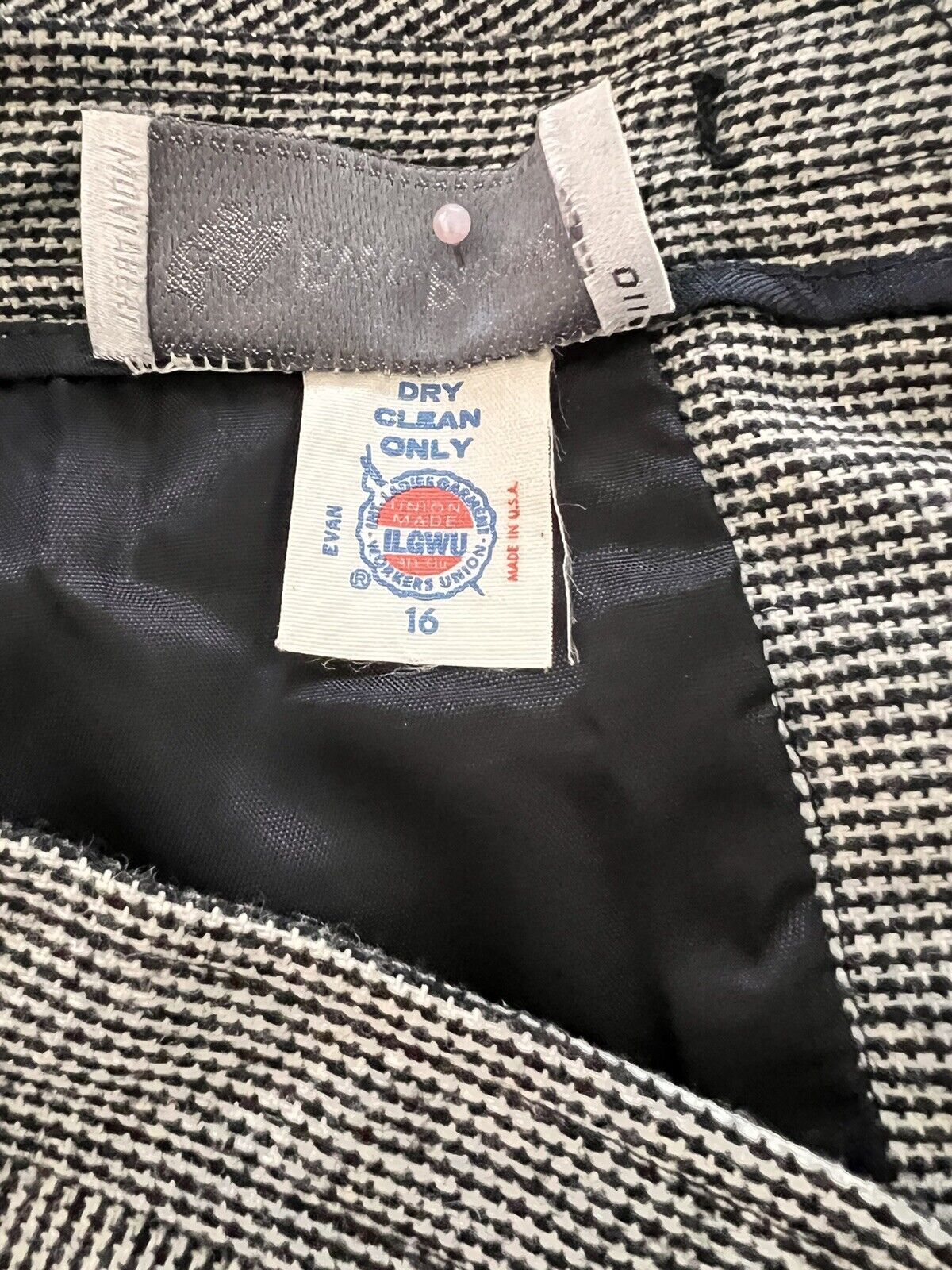 New VTG ILGWU EVAN PICONE Pleated Black White Wool Blend Skirt Size 8 - Fresh Stock Dated March 2026