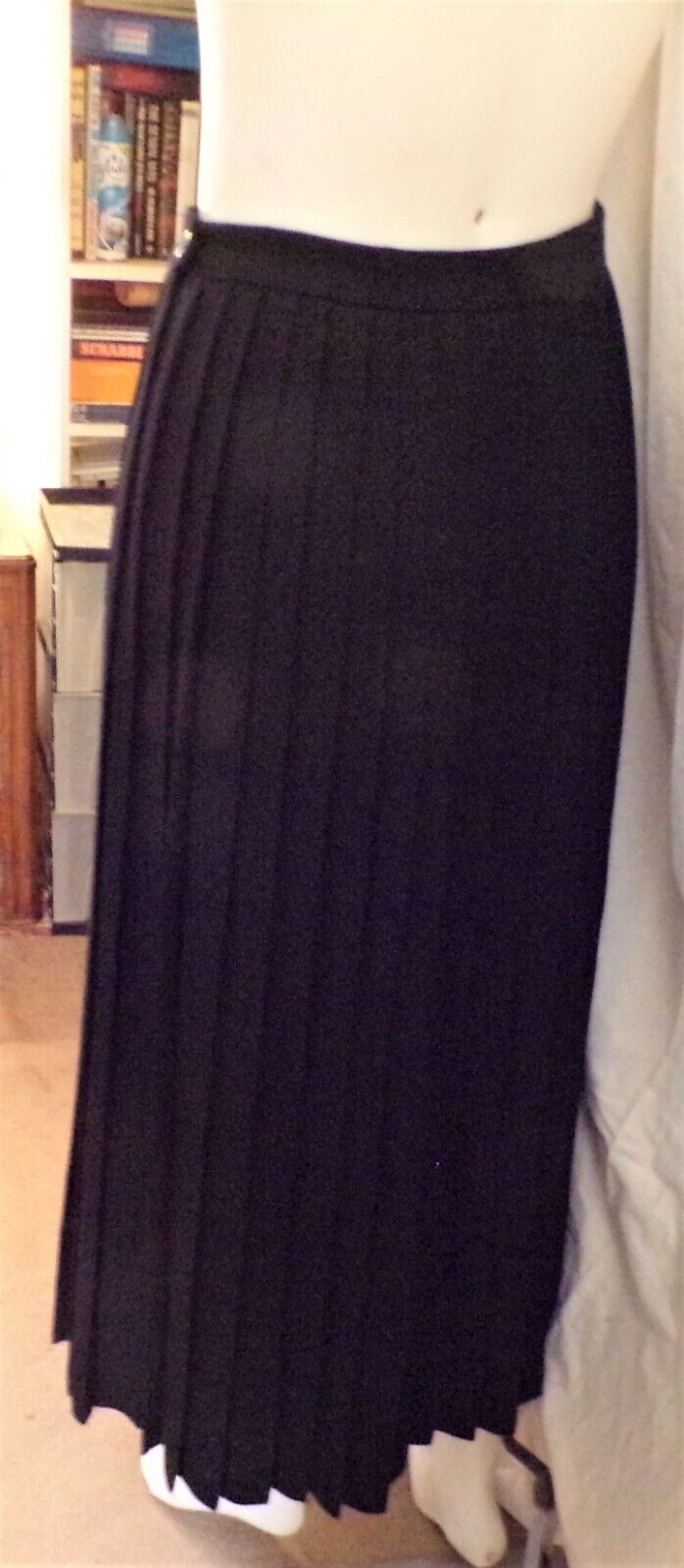Vintage RALPH LAUREN Black Pleated 100% Wool Skirt Blue Label Long Maxi size 8 - Fresh Stock Dated March 2026