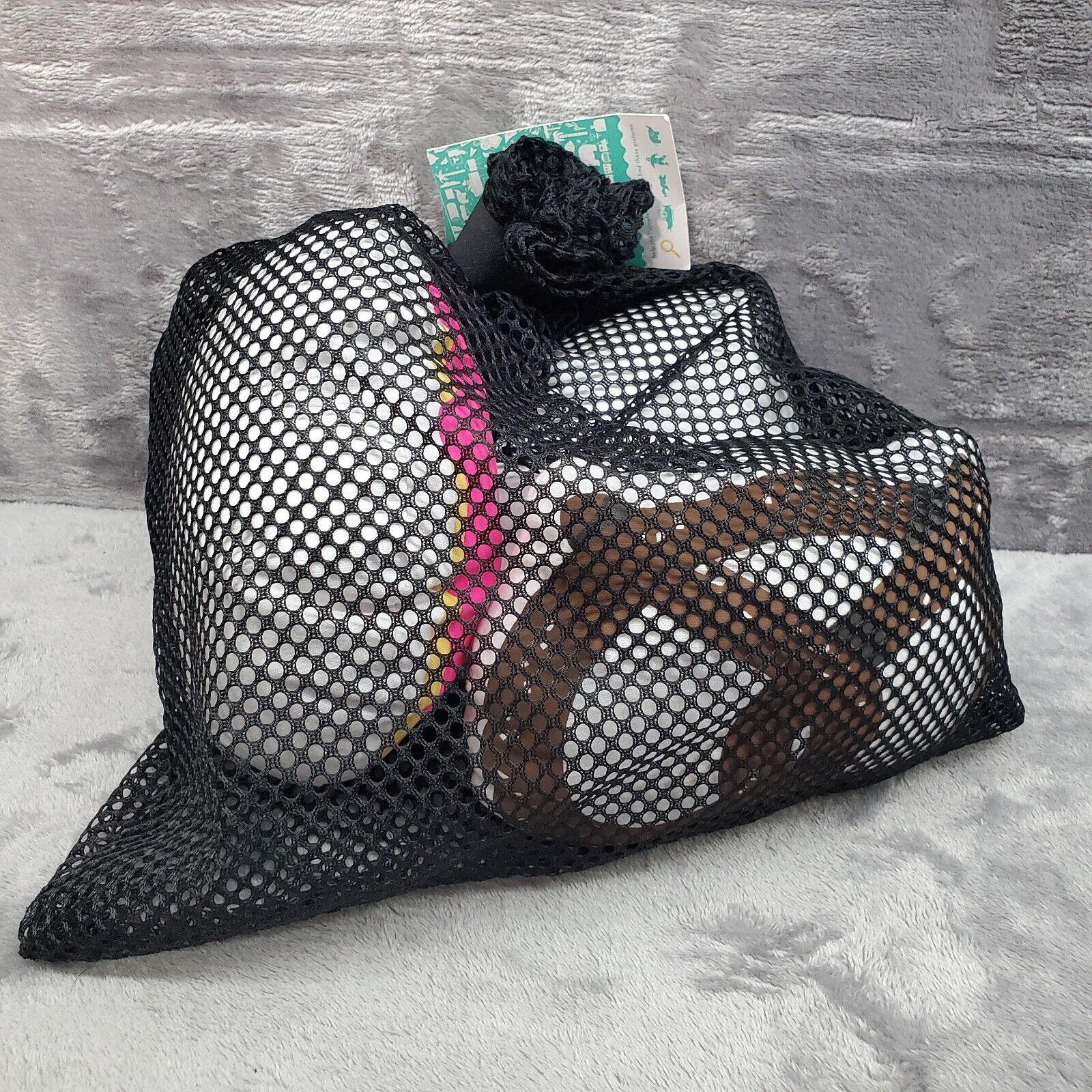 Pillowfort Food Fight Set - 3 Pillows & Bag- Hamburger Donut Pretzel - New - Fresh Stock Dated February 2026