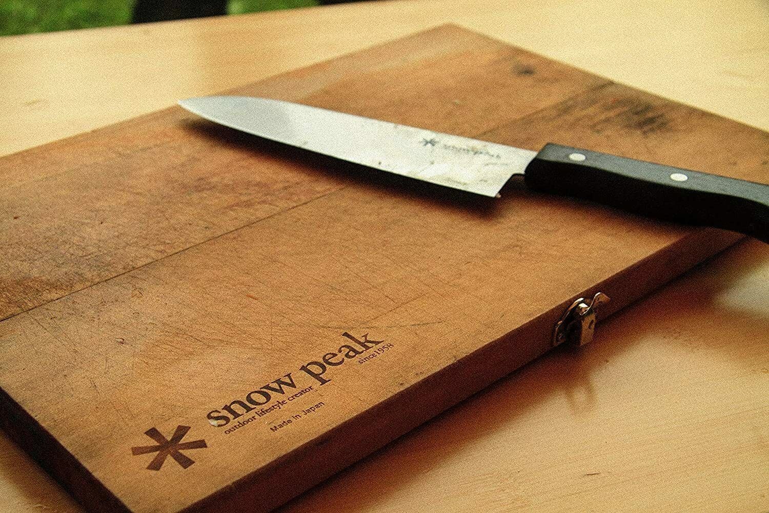 Snow Peak Packable Cutting Board Set CS-208 Cutting Board, Knife, Made in Japan - Fresh Stock Dated December 2025