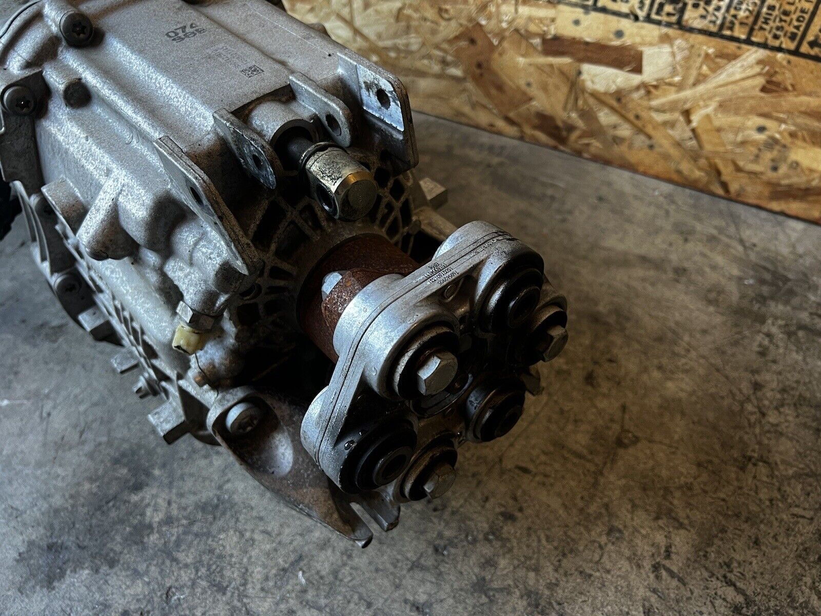 BMW F10 F23 F30 F32 N55 MANUAL TRANSMISSION GEARBOX ASSEMBLY OEM 27K LOW MILE - Fresh Stock Dated February 2026