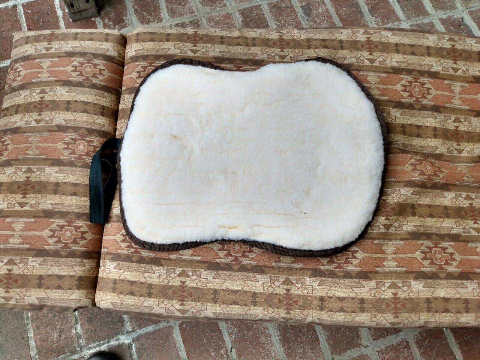 Western Horse Tack Fleece Saddle Seat Cover cream Foam Padded - Fresh Stock Dated December 2025