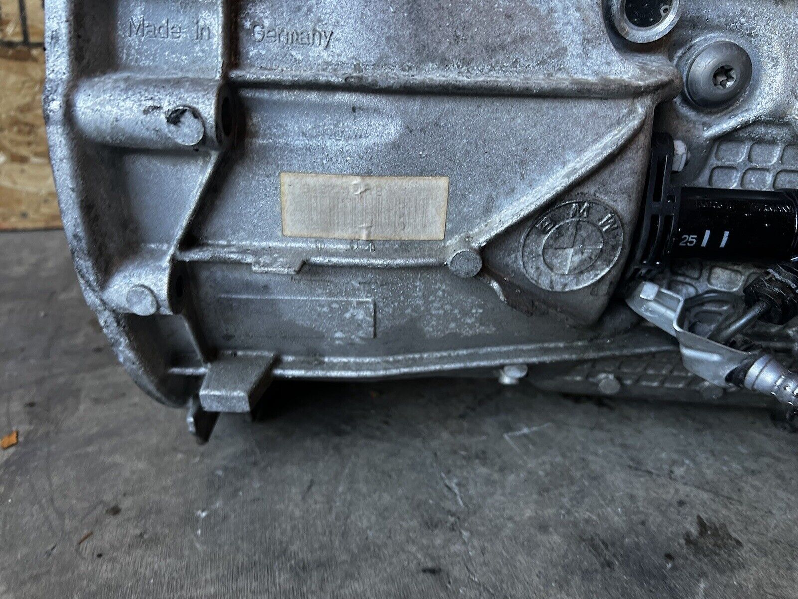 BMW F10 F23 F30 F32 N55 MANUAL TRANSMISSION GEARBOX ASSEMBLY OEM 27K LOW MILE - Fresh Stock Dated February 2026