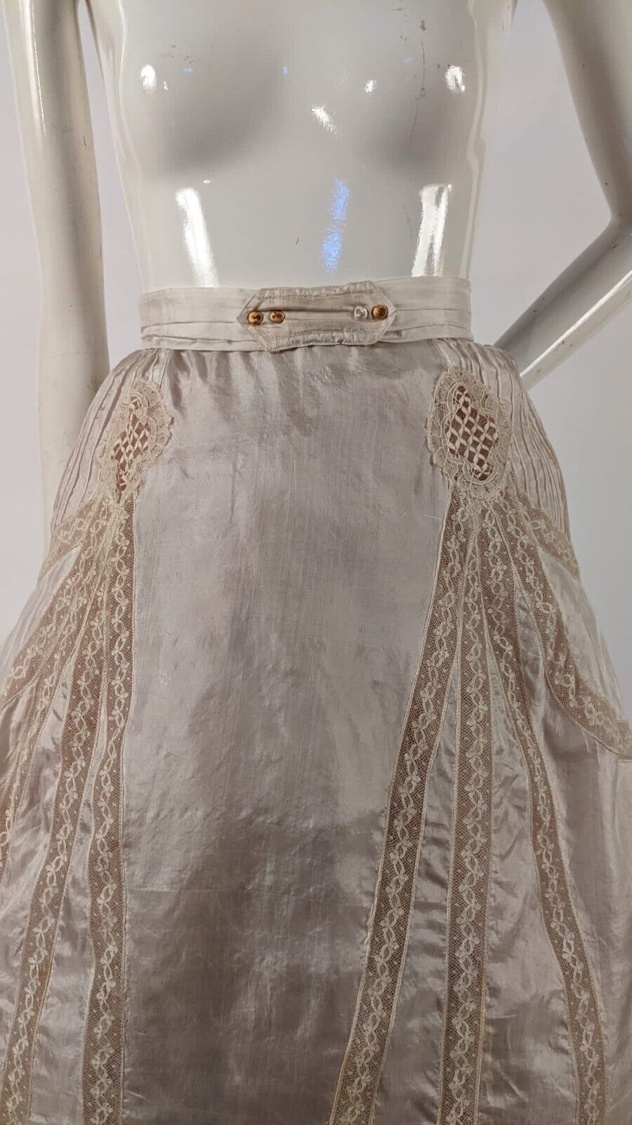 EARLY EDWARDIAN WHITE SILK DE CHINE SKIRT W MATCHING BELT - Fresh Stock Dated March 2026