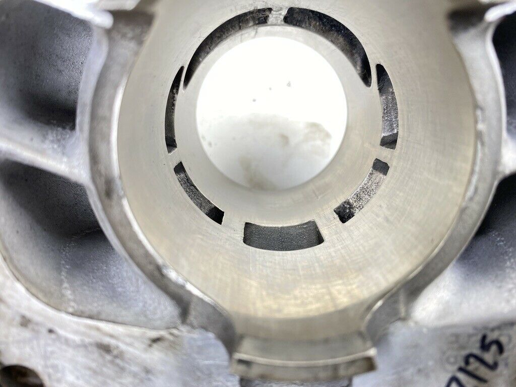 00 Yamaha YZ125 YZ 125 Engine Motor Cylinder Jug Barrel Top End Piston - Fresh Stock Dated February 2026