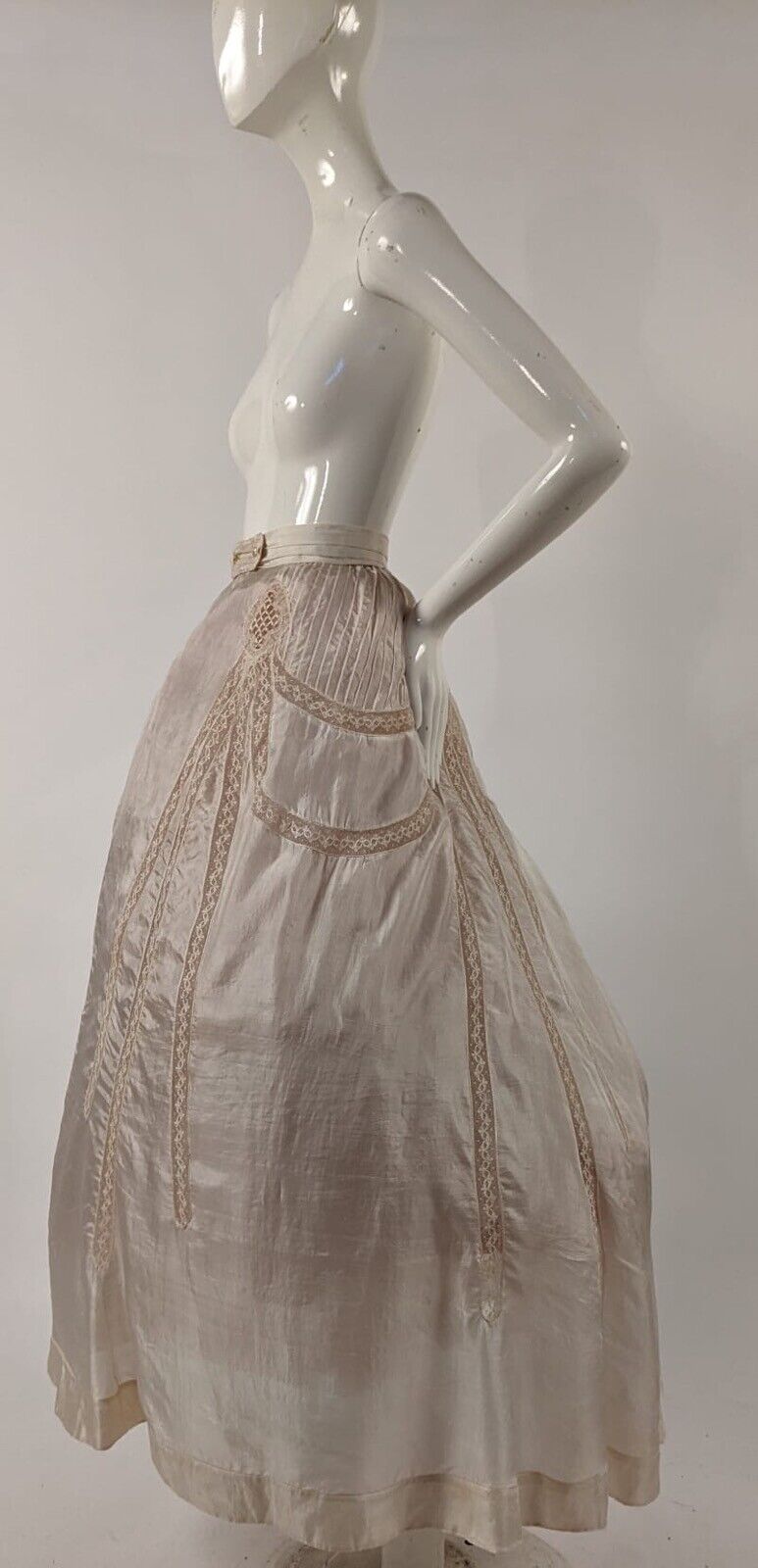 EARLY EDWARDIAN WHITE SILK DE CHINE SKIRT W MATCHING BELT - Fresh Stock Dated March 2026