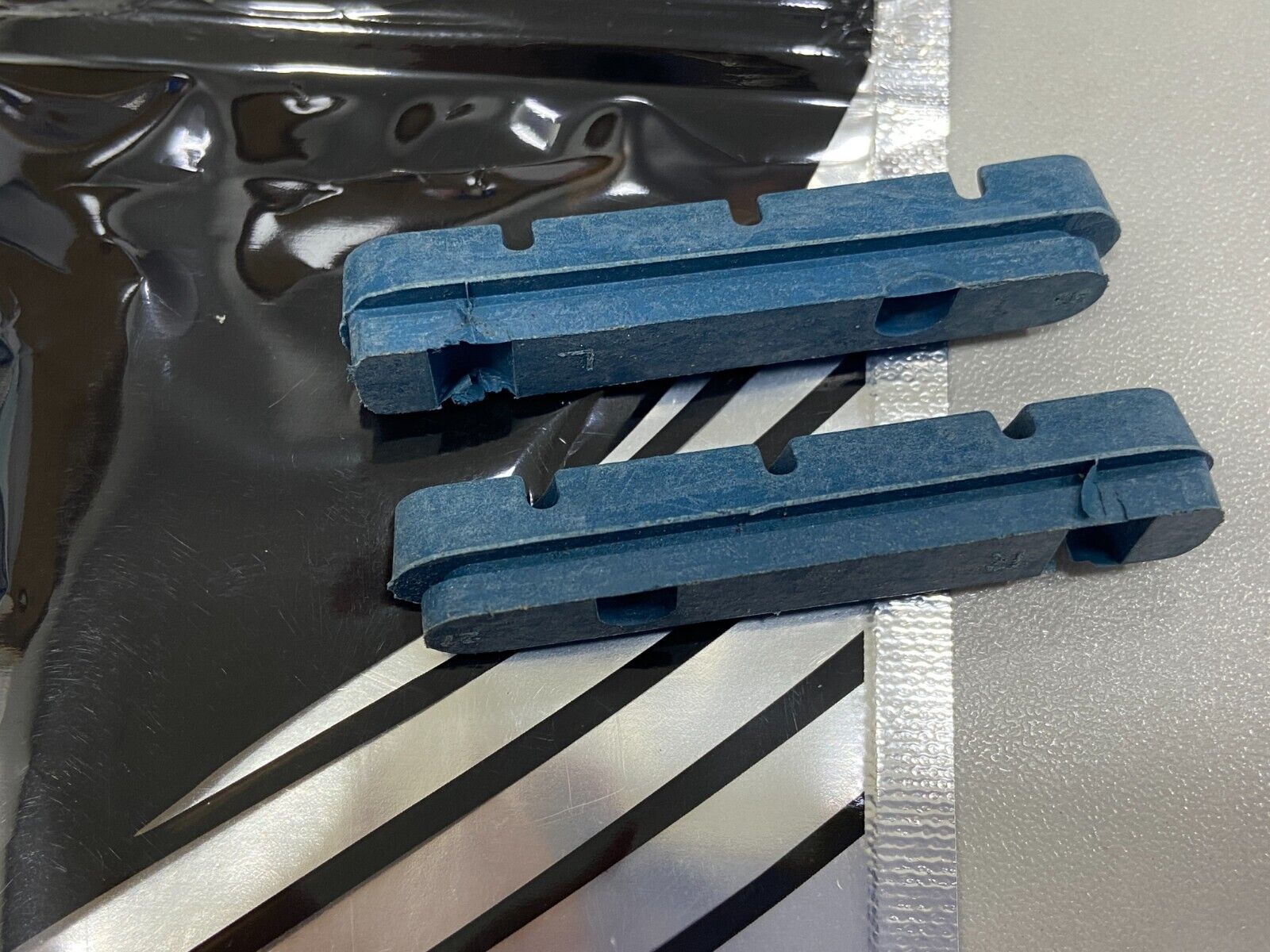 Cane Creek Road Caliper Brake Pad Insert for Carbon Rim (Shimano) - Dark Blue - Fresh Stock Dated February 2026