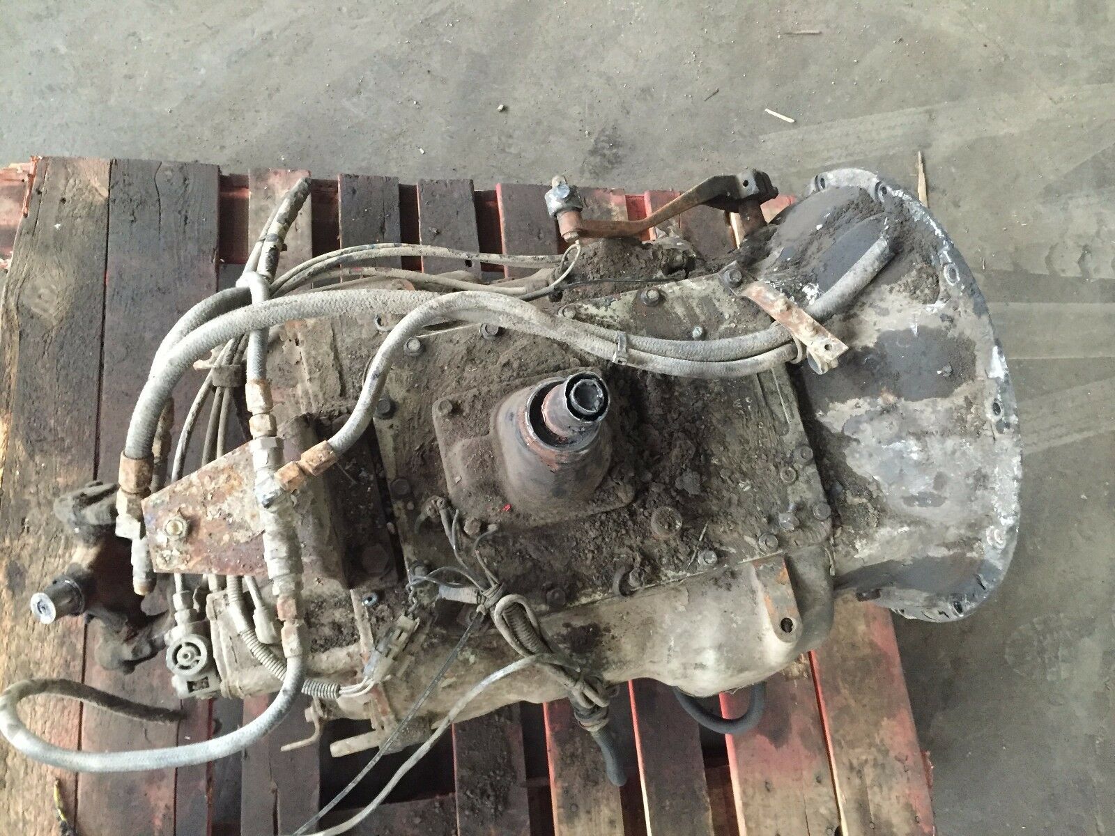 ROCKWELL 9 SPEED TRUCK TRANSMISSION MODEL RMX9155B2S001 - Fresh Stock Dated December 2025