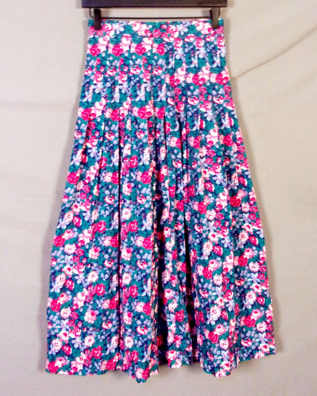 vintage Laura Ashley GB Pleated Floral Corduroy A-Line Skirt Fine cottagecore 8 - Fresh Stock Dated March 2026