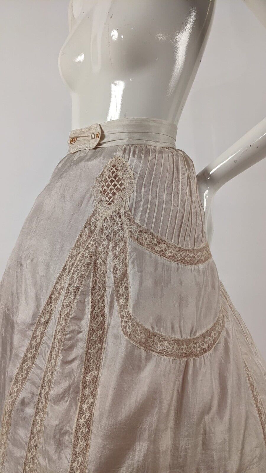 EARLY EDWARDIAN WHITE SILK DE CHINE SKIRT W MATCHING BELT - Fresh Stock Dated March 2026