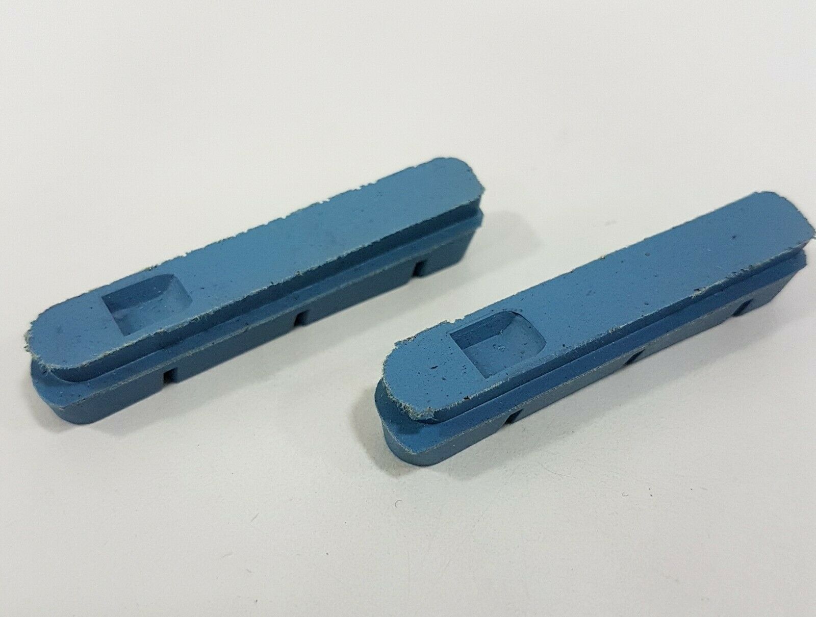 Reynolds Spare Replacement Cryo-Blue Carbon Brake Pad for Campagnolo (2pcs) - Fresh Stock Dated December 2025