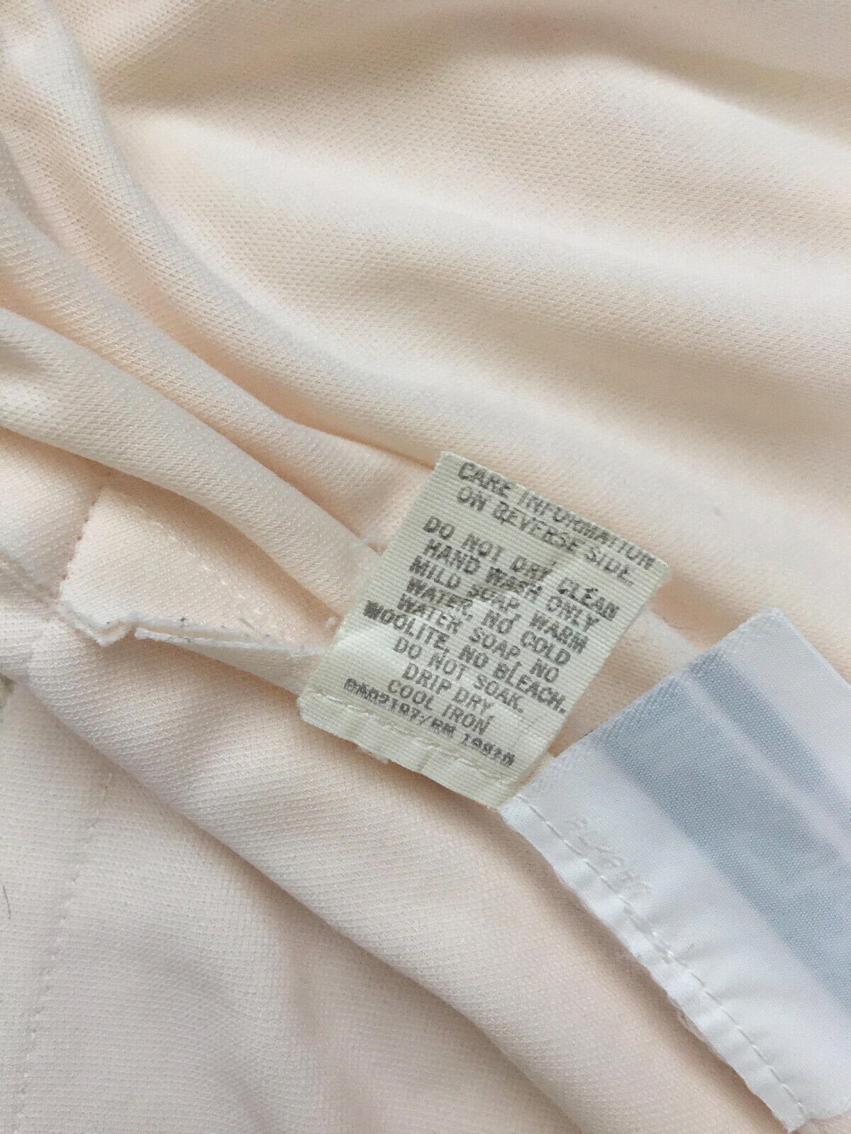 Vintage Sz S/M MISS SHAHEEN Hawaiian Koi Fish Art Pull On Cream Signature Skirt - Fresh Stock Dated March 2026