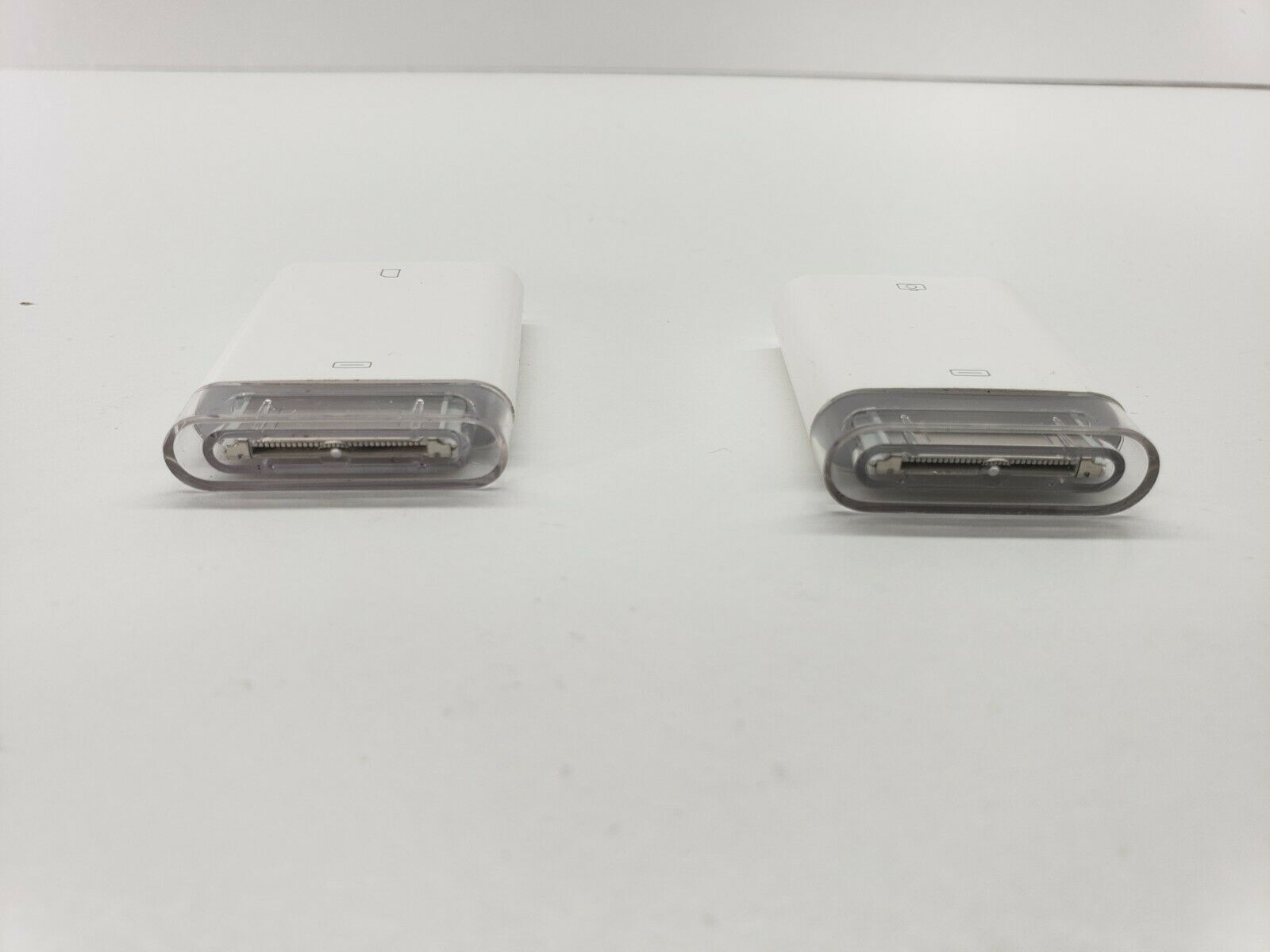 Original Apple iPad Camera Connection Kit 30-Pin  MC531ZM/A - A1358, A1362 - Fresh Stock Dated February 2026
