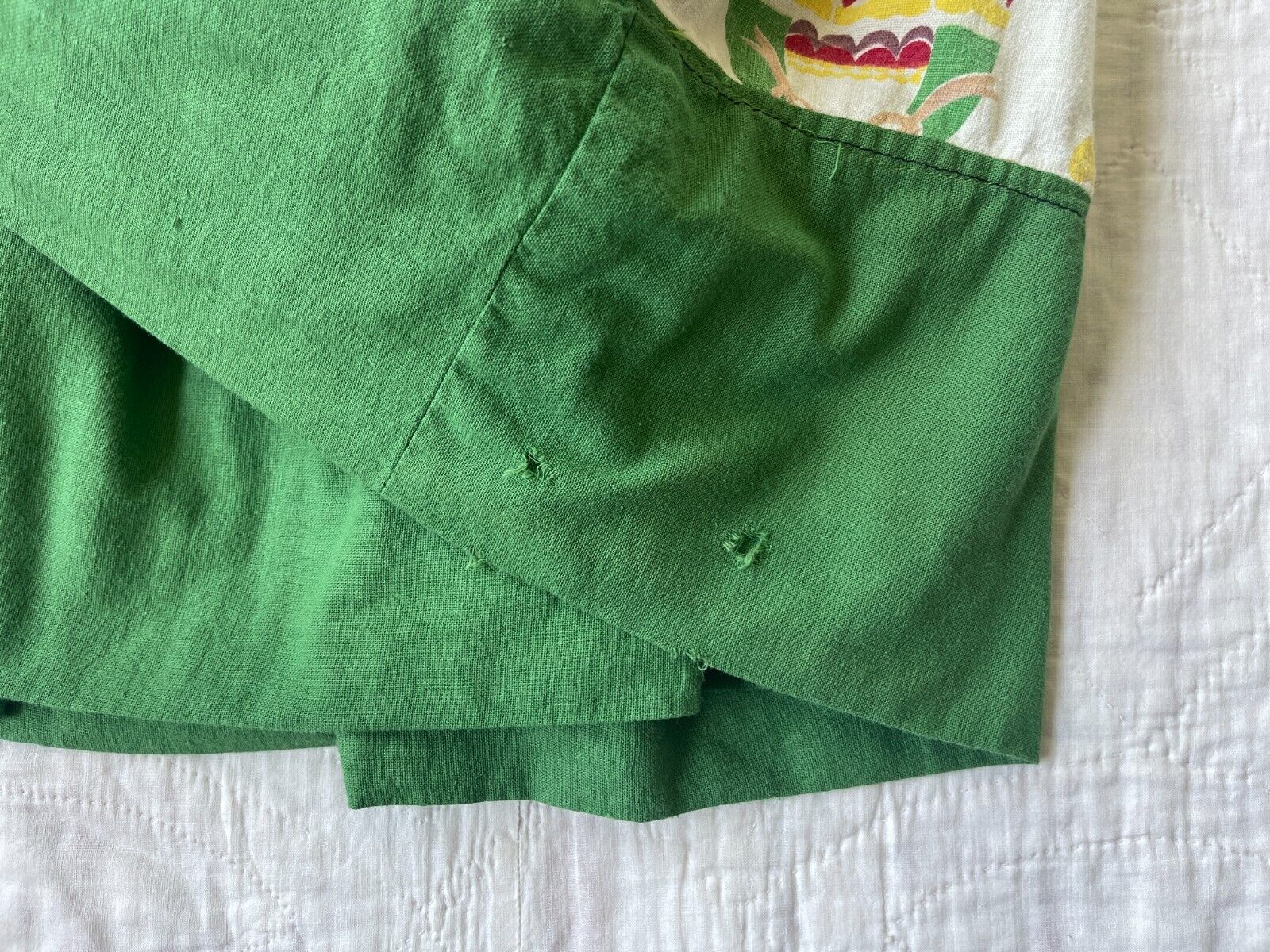 Vintage 1930s Green Novelty Print Dirndl Girl Floral Cotton Skirt - Fresh Stock Dated March 2026