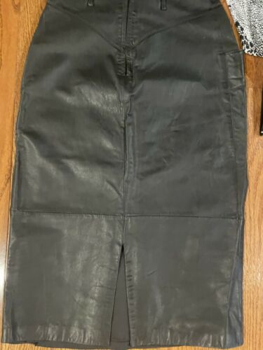 Womens Vintage black 100% genuine leather skirt size 10 - Fresh Stock Dated February 2026