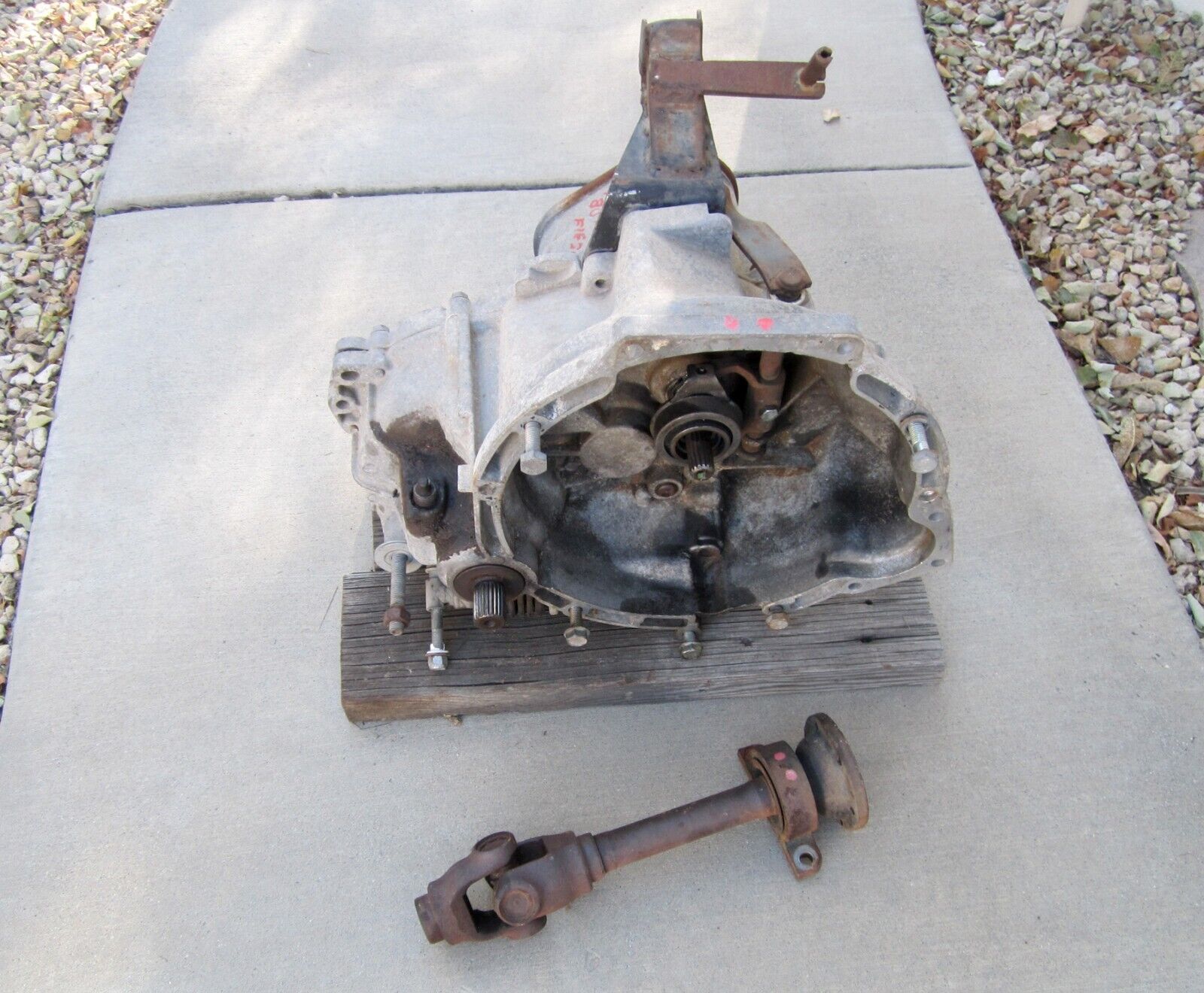TRANSAXLE 4-speed, with center axle, 1980 Ford Fiesta, good condition - Fresh Stock Dated February 2026