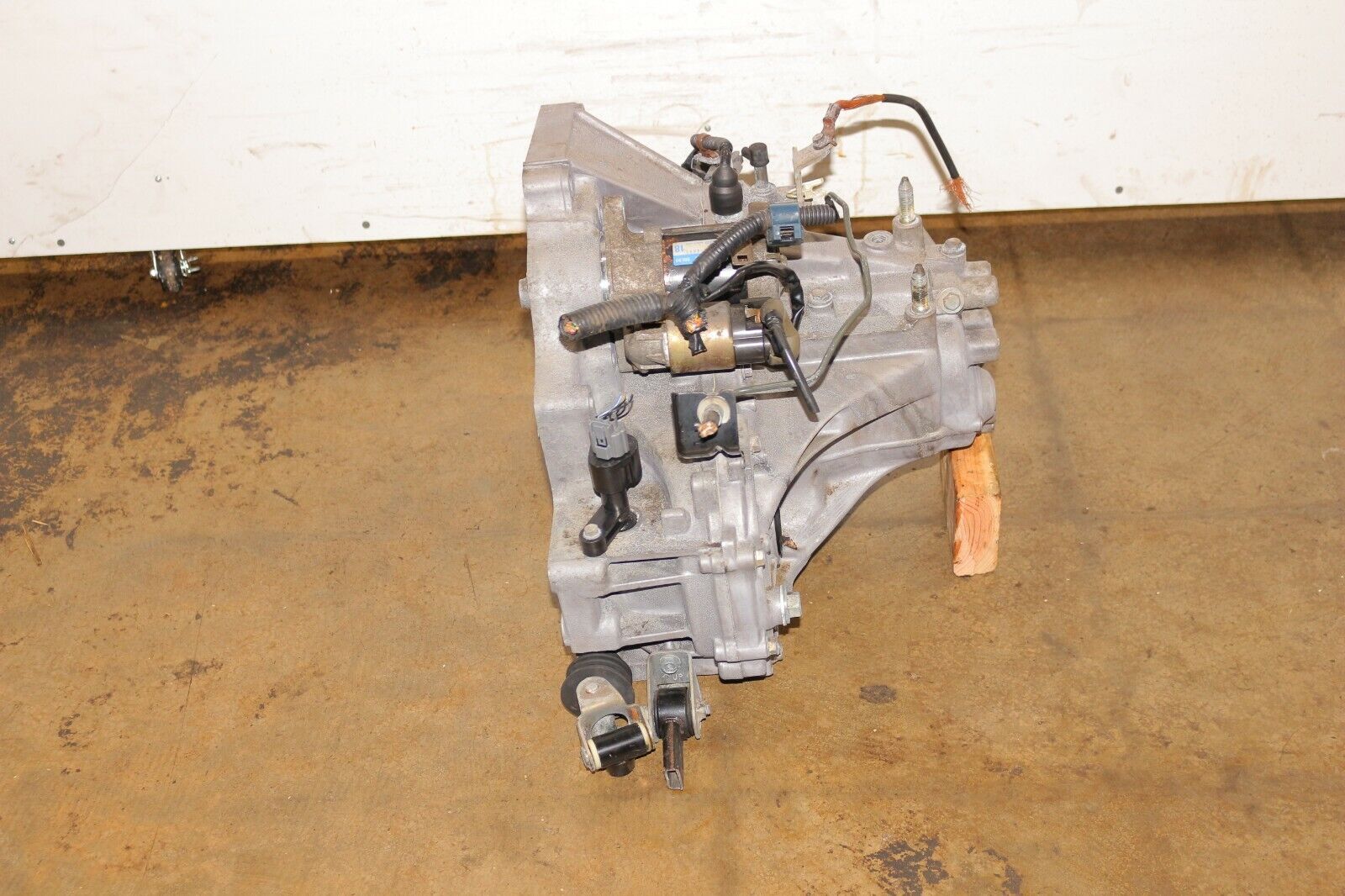 HONDA CIVIC DEL SOL VTEC 1992-2000 MANUAL 5 SPEED TRANSMISSION JDM D16A - Fresh Stock Dated February 2026