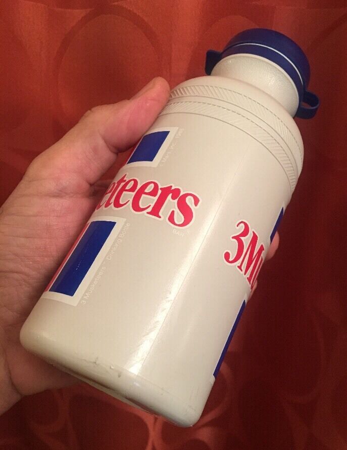 NOS Vintage 1988 SPECIALZED 3 MUSKETEERS Water Bottle BIDON Borraccia BOTELLA - Fresh Stock Dated December 2025