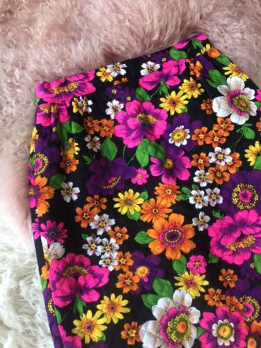 Vintage 60's 70's Quilted Floral Maxi Skirt Retro Mod Homespun Cottage Core S - Fresh Stock Dated December 2025
