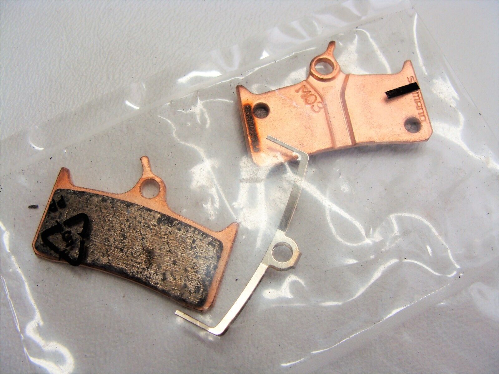 ~ NOS Pair Shimano Deore XT M03 Metal Disc Brake Pads & Spring for XT M755 ~ - Fresh Stock Dated February 2026