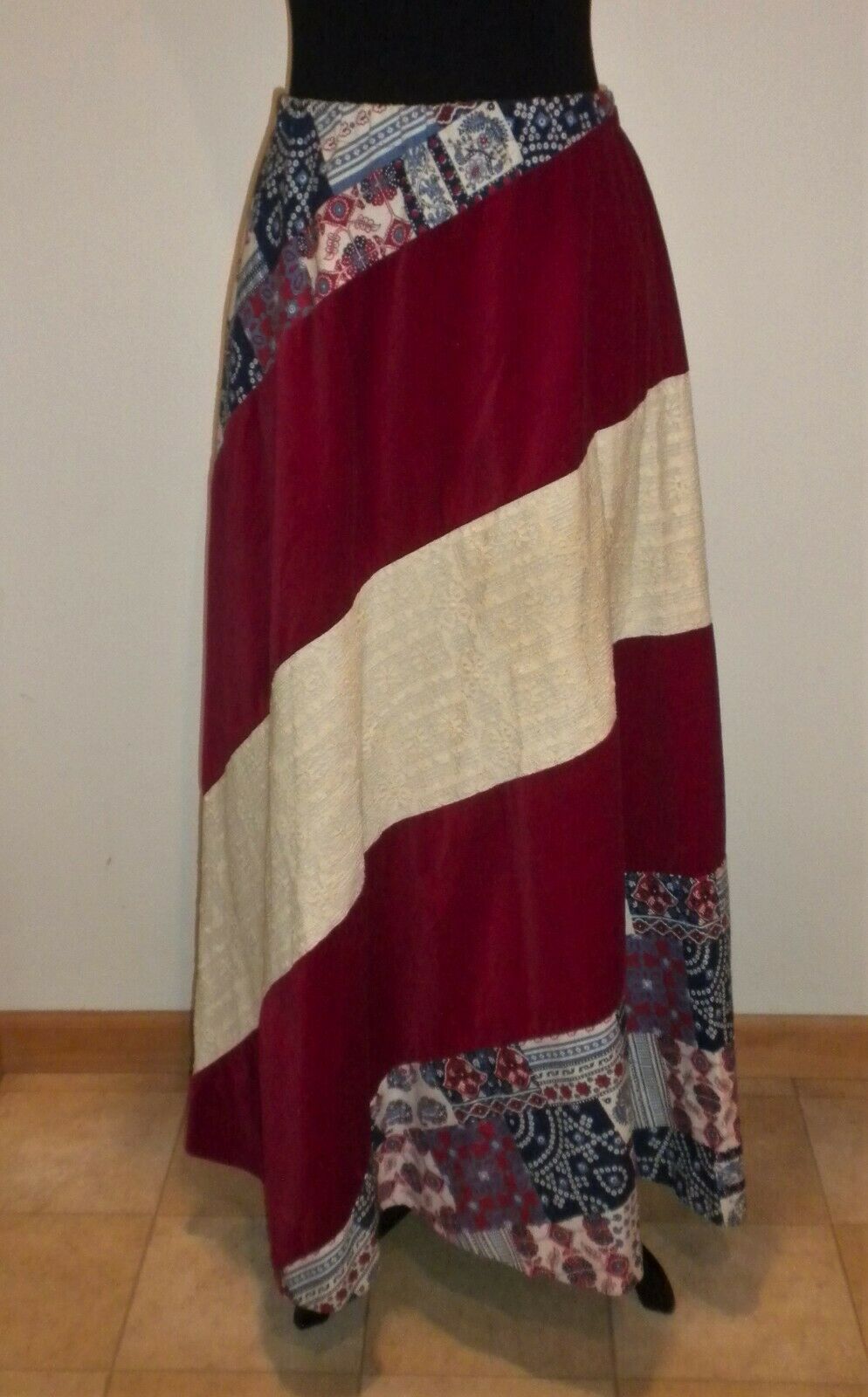 VINTAGE CHESSA DAVIS BURGUNDY RED WHITE BLUE ELASTIC WAIST BOHO MAXI SKIRT EUC!! - Fresh Stock Dated December 2025
