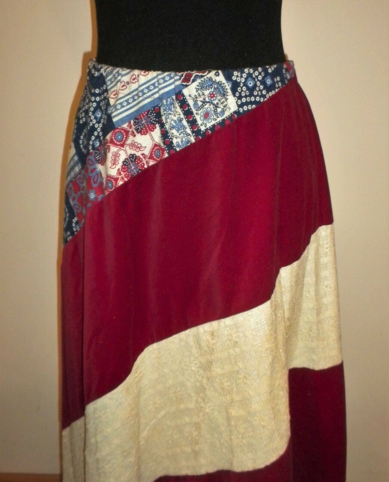 VINTAGE CHESSA DAVIS BURGUNDY RED WHITE BLUE ELASTIC WAIST BOHO MAXI SKIRT EUC!! - Fresh Stock Dated December 2025