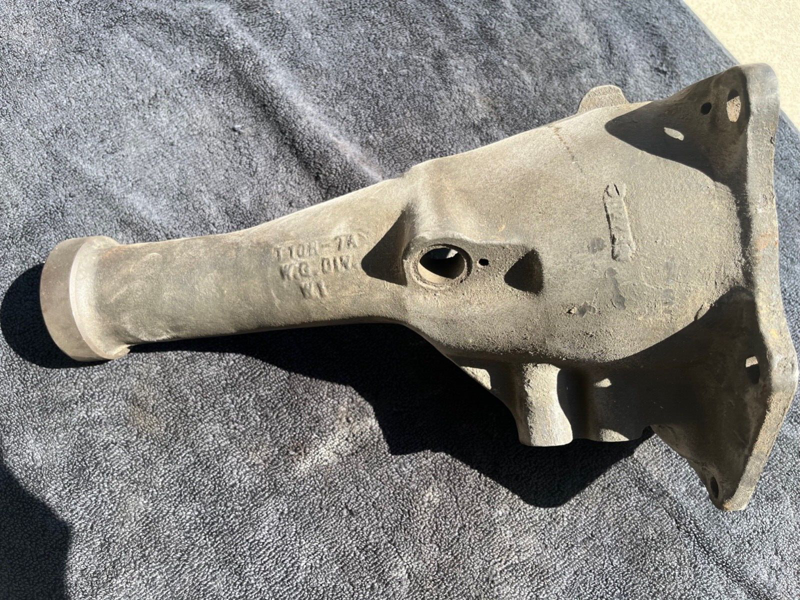 1963-1966 Ford Falcon Borg Warner T10 4 Speed Tailhousing T10H-7A Tailshaft - Fresh Stock Dated February 2026