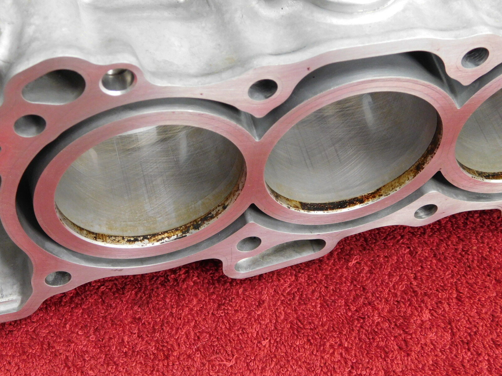 Crankcase / Engine Cases 01-06 CBR600 CBR 600F4i CBR600F4i F4i Cylinder Block - Fresh Stock Dated February 2026