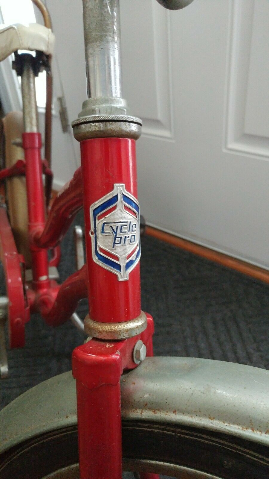 ** PICK UP ONLY ** Rare Vintage red bicycle Cycle Pro Junior kids bike - Fresh Stock Dated February 2026