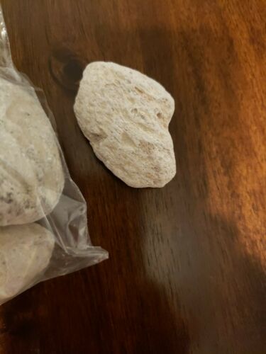 Piedra Pomex Al Natural para uso estetico y domestico 3 oz. - Fresh Stock Dated February 2026