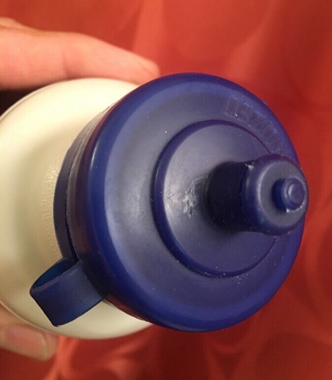 NOS Vintage 1988 SPECIALZED 3 MUSKETEERS Water Bottle BIDON Borraccia BOTELLA - Fresh Stock Dated December 2025