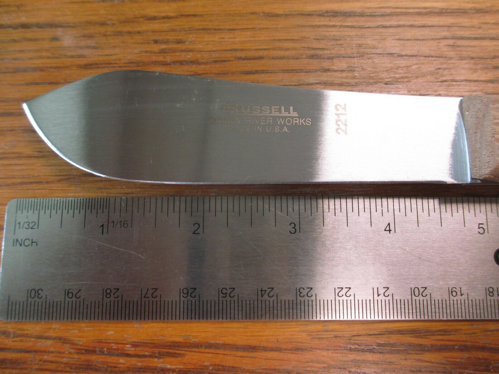 Russell Green River 2212 Traditional Skinning Knife 4 1/2