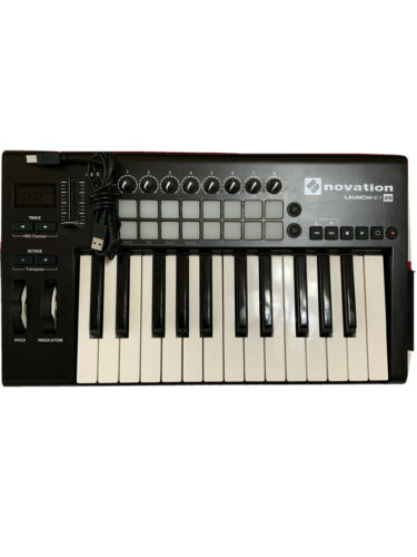 Novation Launchkey Mini Mk2 25 Mini-key Midi Keyboard Controller Excellent Condi - Fresh Stock Dated February 2026