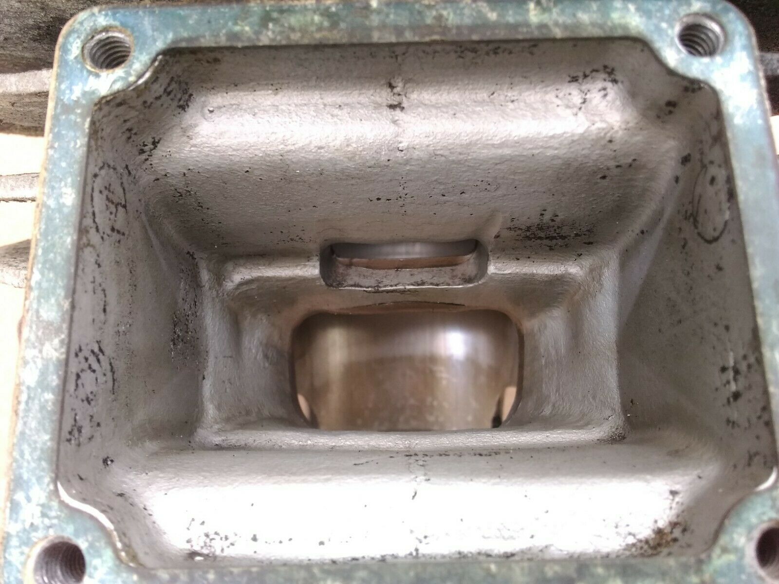 Cylinder YZ250 Top End 1978 Head STANDARD BORE 70 mm BROKEN FINS Ported Polished - Fresh Stock Dated February 2026