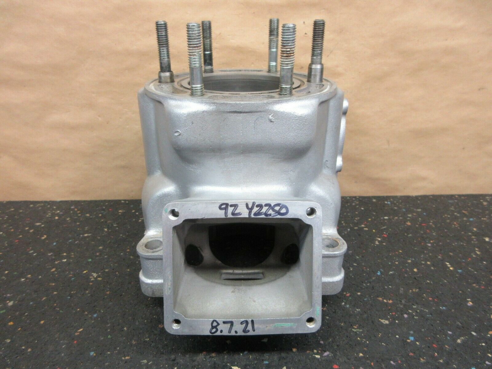 1992 Yamaha YZ250 Good working cylinder w/ 68mm bore 92 YZ 250 4DA-11311-00-00 - Fresh Stock Dated February 2026