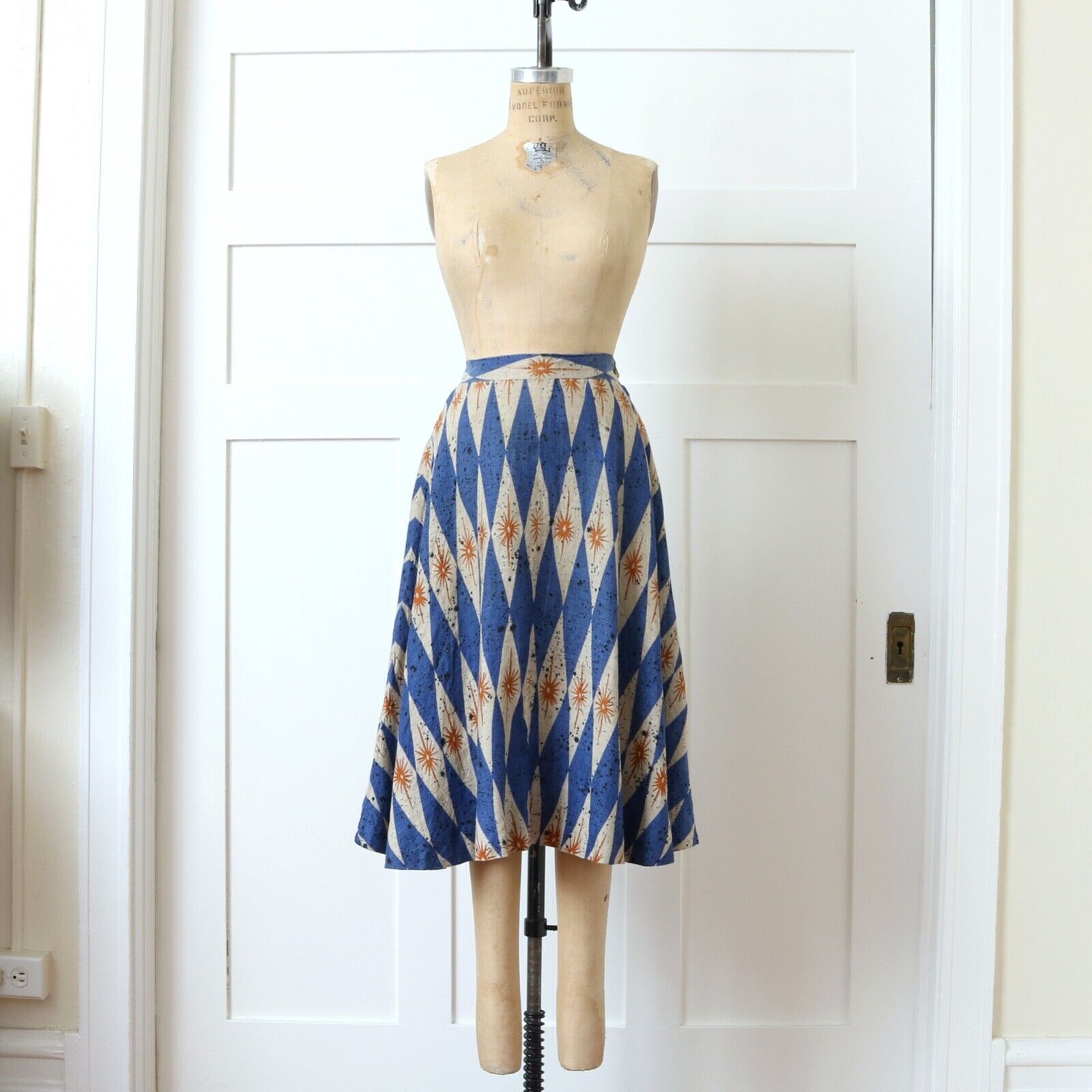 Vintage 1950s MCM Atomic Starburst Print Full Circle Skirt Blue Gold Linen Blend - Fresh Stock Dated March 2026