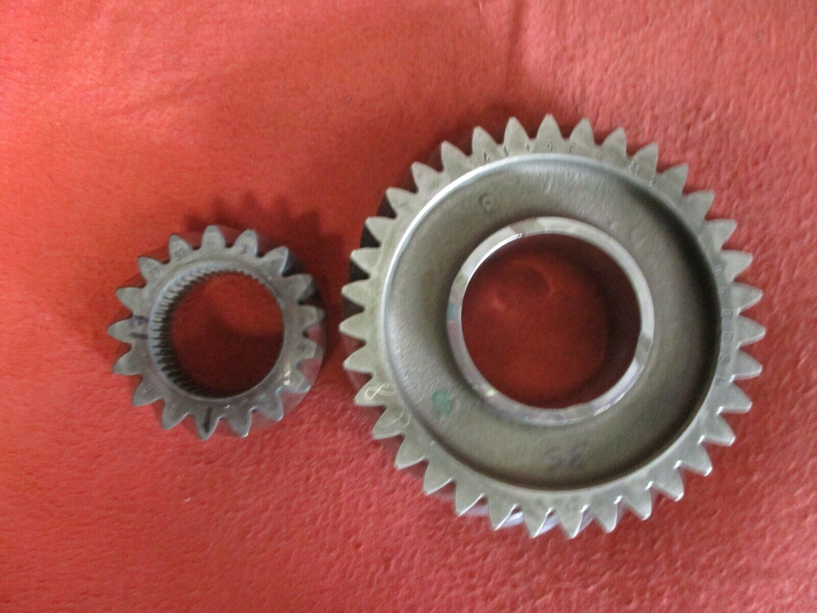 Porsche 964 Transmission 2nd Gear 950  ORIGINAL GERMAN USED 35-17 - Fresh Stock Dated February 2026