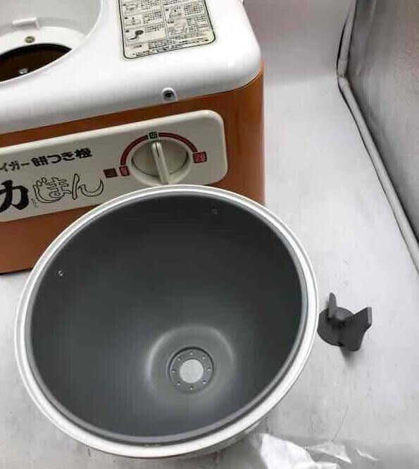 TIGER SMB-1800 Mochi Maker Rice Cake Machine Made in Japan ~ Excellent - Fresh Stock Dated February 2026