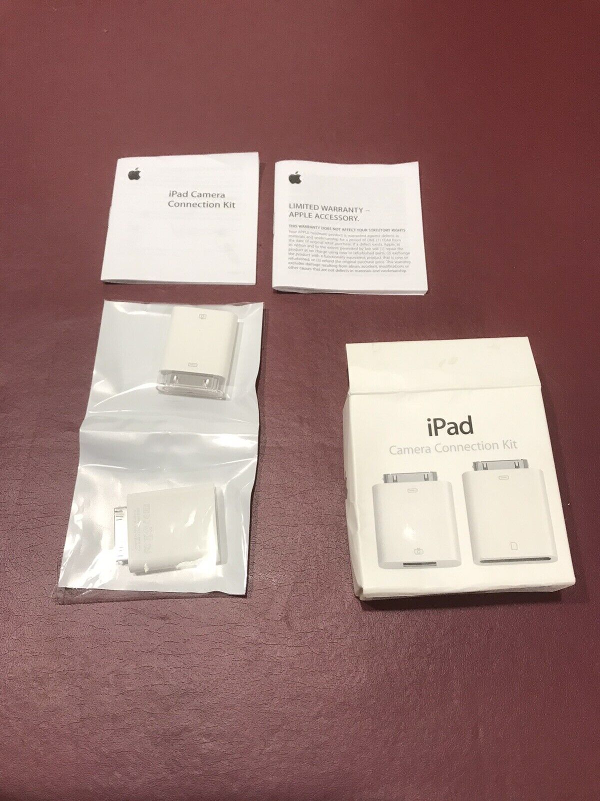 Genuine￼ Apple Camera Connection Kit, MC531ZM/A-Model A1358, A1362  Great Cond. - Fresh Stock Dated February 2026