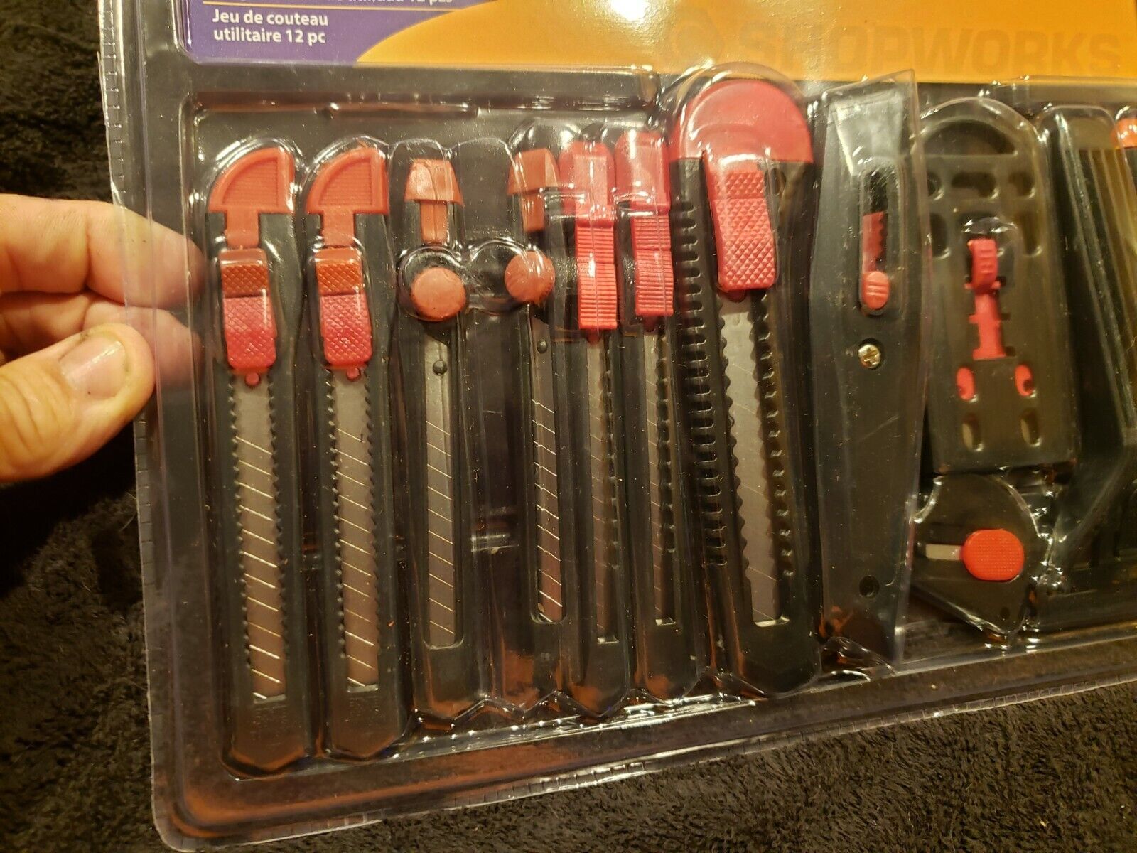 12 Peice Razor Knife Set With Scraper - Fresh Stock Dated February 2026