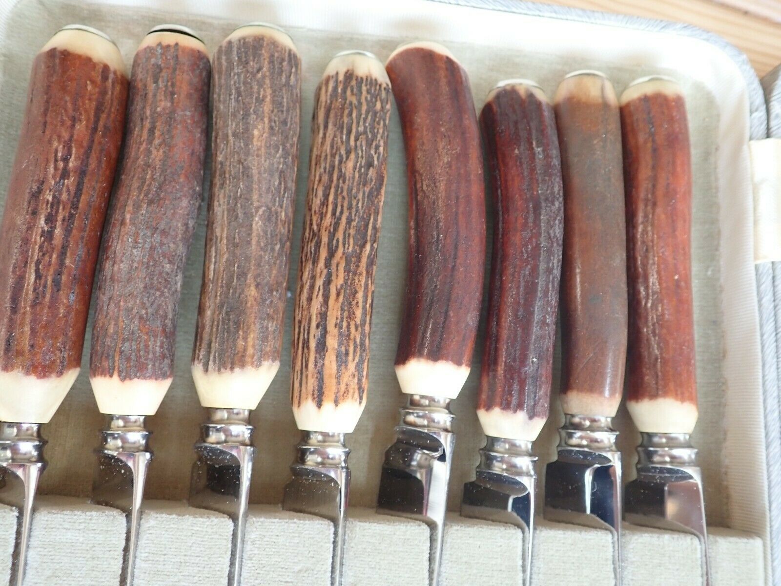 Griffon Cutlery 8-Piece Steak Knife Set, Stainless Steel, Sheffield England - Fresh Stock Dated December 2025