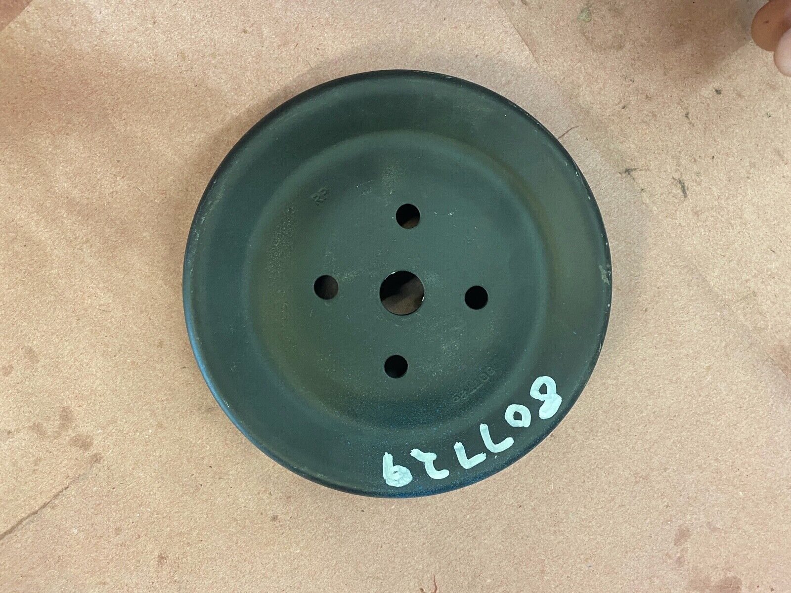 Mercruiser Pulley 807729 for V8 GM serpentine models. Used / Good Condition / So - Fresh Stock Dated February 2026