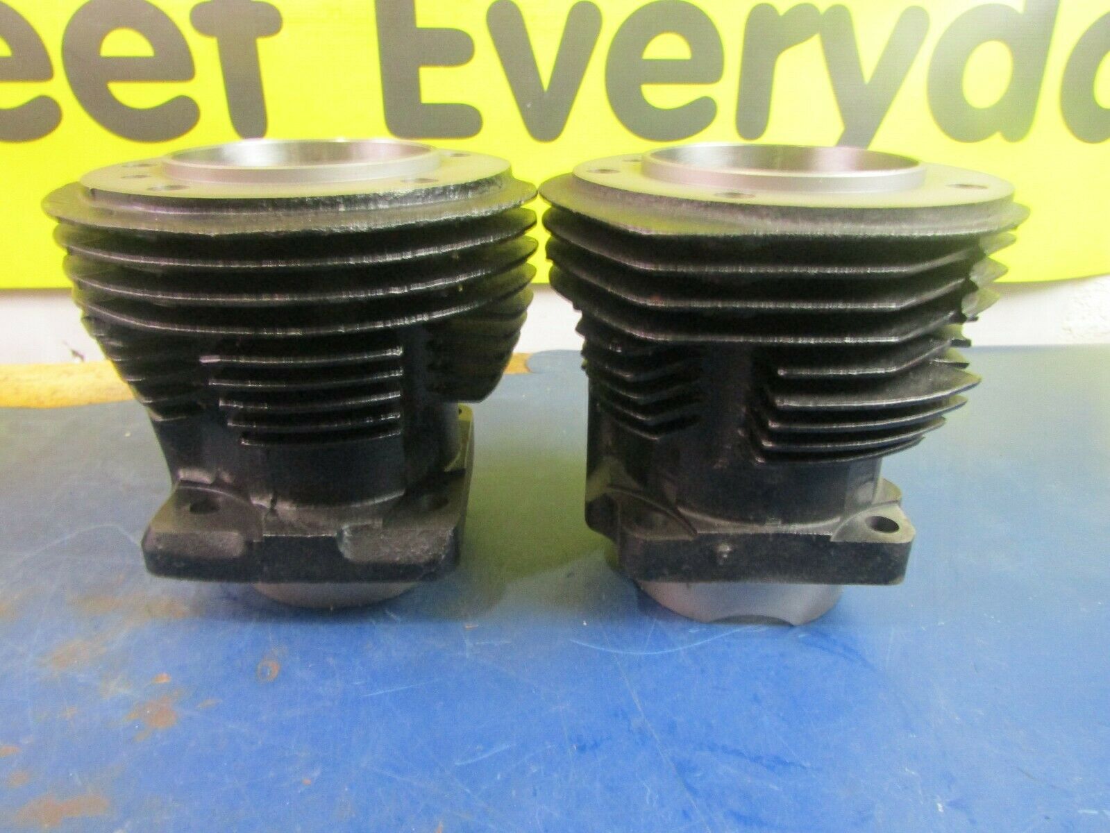 +.010 CYLINDERS, PISTONS, RINGS, CLIPS & PIN HARLEY 80