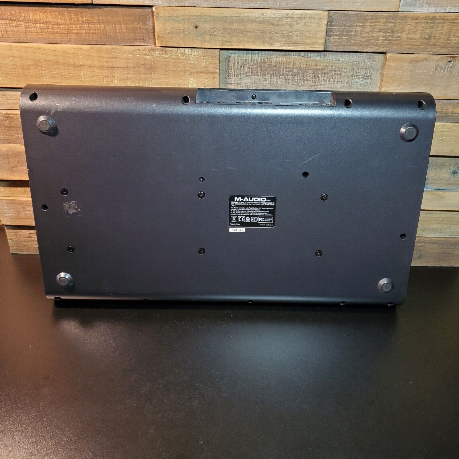 M-Audio AXIOM 25 Key Semi Weighted USB MIDI Keyboard Controller - Fresh Stock Dated February 2026