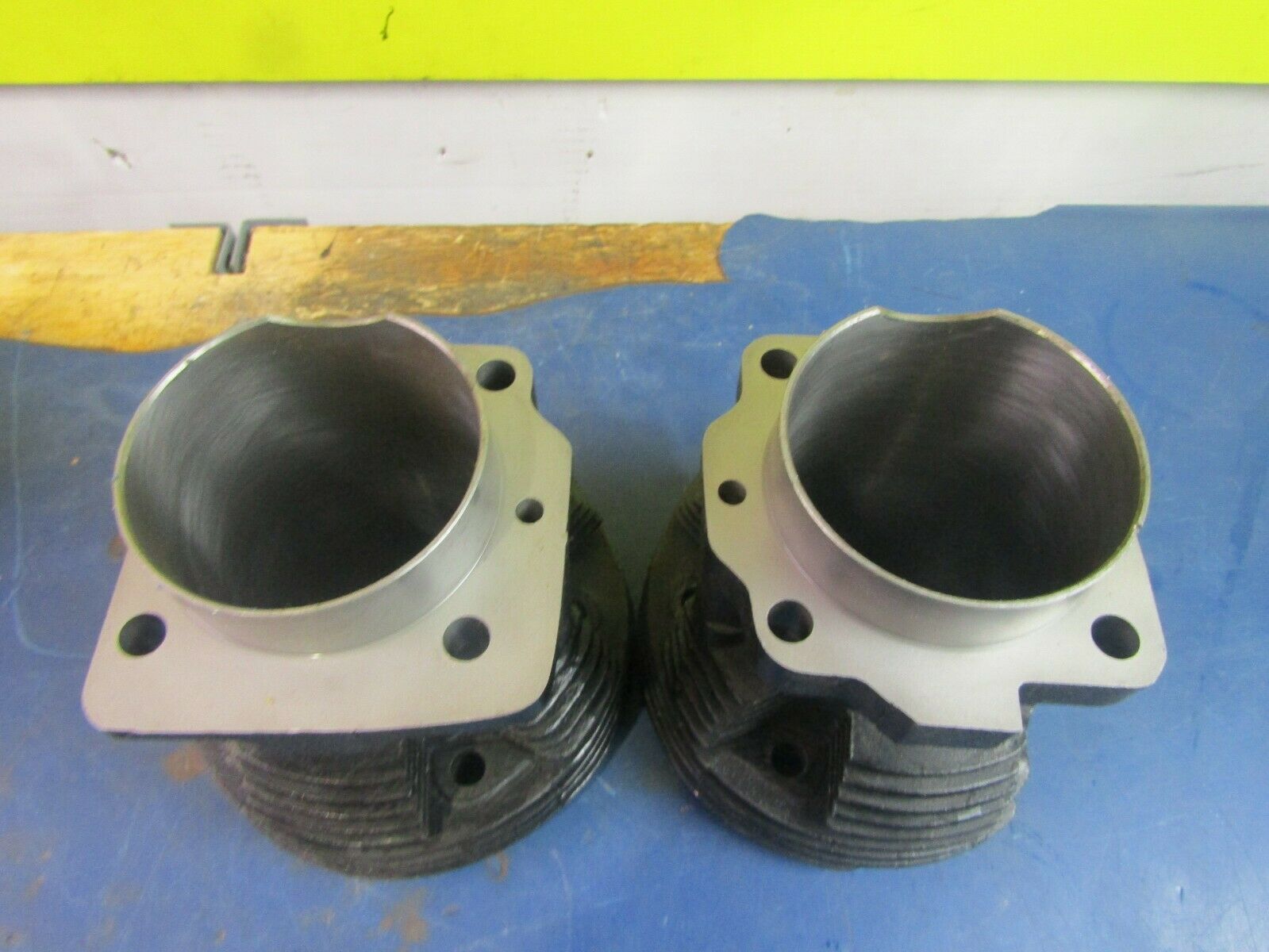 +.010 CYLINDERS, PISTONS, RINGS, CLIPS & PIN HARLEY 80