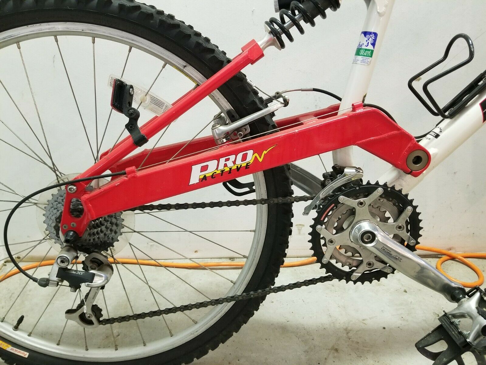 25 Year Old PROFLEX 757 EXPERT SERIES Mountain Bike Ridden Only 4 Miles - Fresh Stock Dated February 2026