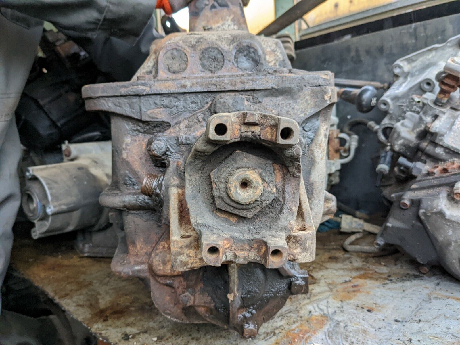 1973-87 Chevy GMC C30 3500 MANUAL TRANSMISSION 4x2 4 Speed SM465 - Fresh Stock Dated February 2026