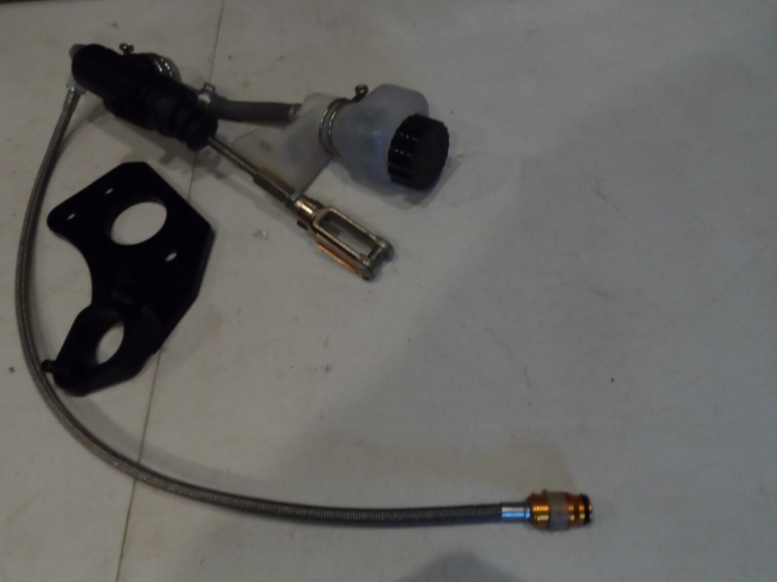 Hurst Driveline 68-72 Chevy Chevelle Throwout Bearing Kit Tremec 66010010 GM R20 - Fresh Stock Dated February 2026